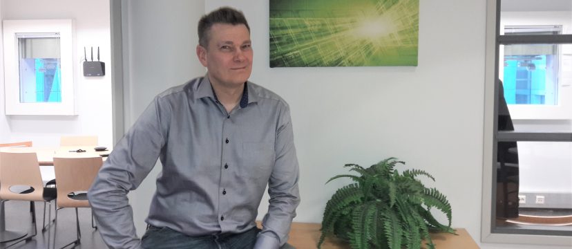 Project Manager of Elinar, Mikko Arohonka sitting in Elinar's office